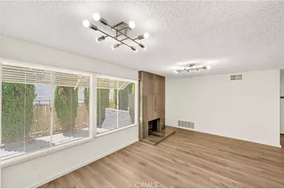 11440 Amigo, Los Angeles, CA 91326 - Photo 5