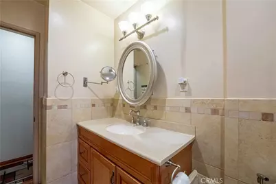 8531 Chimineas Avenue, Northridge, CA 91325 - Photo 33