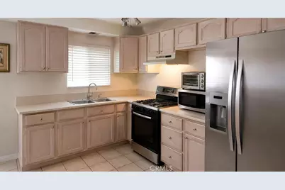 1906 Jackson Street, Burbank, CA 91504 - Photo 5
