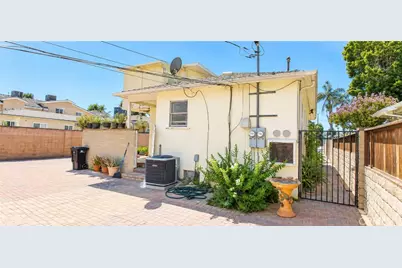1906 Jackson Street, Burbank, CA 91504 - Photo 7
