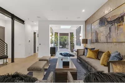 8719 Rosewood Avenue, West Hollywood, CA 90048 - Photo 27