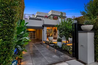 8719 Rosewood Avenue, West Hollywood, CA 90048 - Photo 3