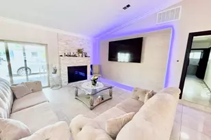 16641 Parthenia, North Hills, CA 91343 - Photo 7