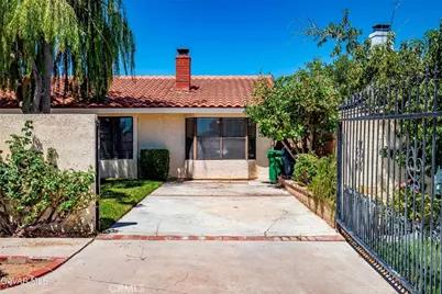 43029 Ed Halley, Lancaster, CA 93536 - Photo 3