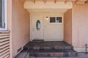 10048 Swinton Ave, Granada Hills, CA 91343 - Photo 41