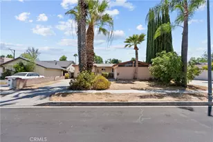 10048 Swinton Ave, Granada Hills, CA 91343 - Photo 37