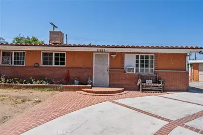 11887 Sproule, Los Angeles, CA 91331 - Photo 29