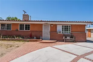 11887 Sproule, Los Angeles, CA 91331 - Photo 29