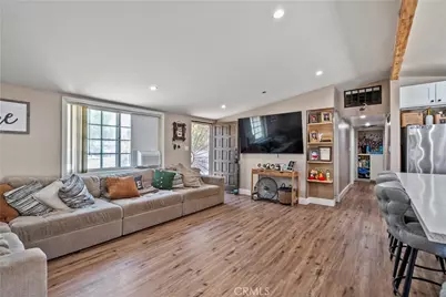 11887 Sproule, Los Angeles, CA 91331 - Photo 5