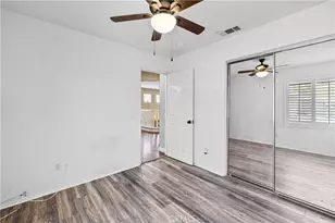 27703 Thalia Ln, Canyon Country, CA 91351 - Photo 23