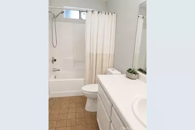 1850 Pepper Tree Close, Wasco, CA 93280 - Photo 9