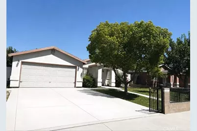 1850 Pepper Tree Close, Wasco, CA 93280 - Photo 3