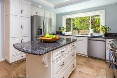 10730 Baton Rouge Avenue, Porter Ranch, CA 91324 - Photo 9