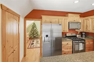 118 E Ln, Lake Arrowhead, CA 92352 - Photo 29