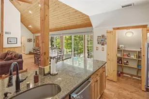118 E Ln, Lake Arrowhead, CA 92352 - Photo 31