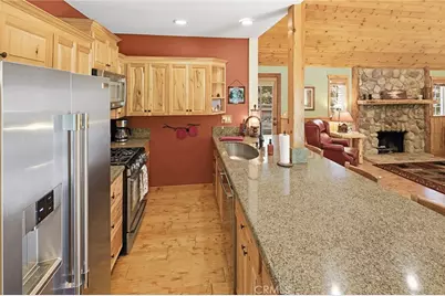 118 E Lane, Lake Arrowhead, CA 92352 - Photo 33