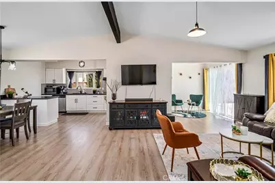 1052 W Avenue J15, Lancaster, CA 93534 - Photo 5