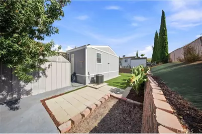 5200 Entrar Dr, Spc 32, Palmdale, CA 93551 - Photo 23