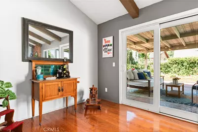 33 N Madrid, Newbury Park, CA 91320 - Photo 5