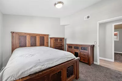 27836 Walnut Springs, Canyon Country, CA 91351 - Photo 31