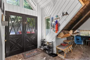 338 Mittry Ln, Lake Arrowhead, CA 92352 - Photo 9