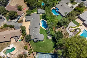 5200 Armida Dr, Woodland Hills, CA 91364 - Photo 57