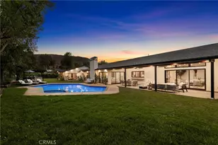 5200 Armida Dr, Woodland Hills, CA 91364 - Photo 47