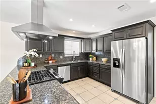 7635 Fallbrook, West Hills, CA 91304 - Photo 9