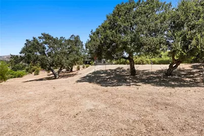18169 Knoll Hill Drive, Granada Hills, CA 91344 - Photo 47