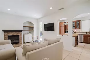 24444 Montevista Cir, Valencia, CA 91354 - Photo 5
