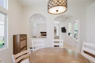 24444 Montevista Cir, Valencia, CA 91354 - Photo 13