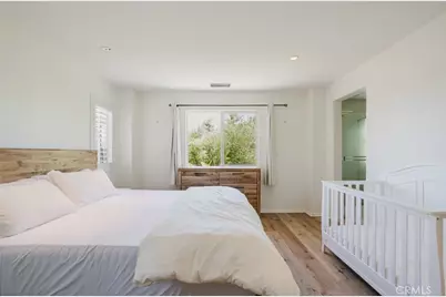 24444 Montevista Circle, Valencia, CA 91354 - Photo 15
