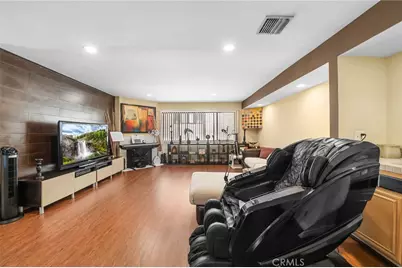 554 E San Jose #203, Burbank, CA 91501 - Photo 5