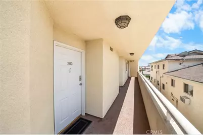 554 E San Jose #203, Burbank, CA 91501 - Photo 27