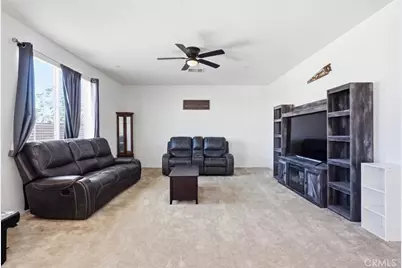 8873 Beacon, Hesperia, CA 92344 - Photo 5