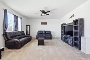 8873 Beacon, Hesperia, CA 92344 - Photo 5