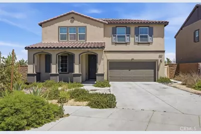 8873 Beacon, Hesperia, CA 92344 - Photo 1