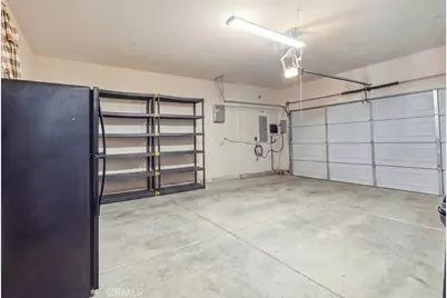 8873 Beacon, Hesperia, CA 92344 - Photo 37