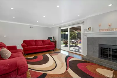 13719 Gavina Avenue, Sylmar, CA 91342 - Photo 5