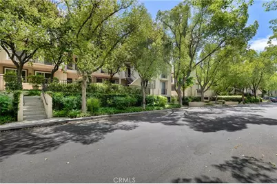24107 Del Monte, Valencia, CA 91355 - Photo 3