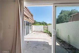 22242 Germain St, Chatsworth, CA 91311 - Photo 9