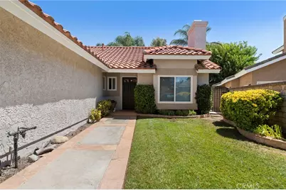 25526 Newcastle Court, Saugus, CA 91350 - Photo 7
