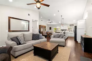 25526 Newcastle Ct, Saugus, CA 91350 - Photo 9