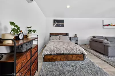 7959 Bothwell Road, Reseda, CA 91335 - Photo 21