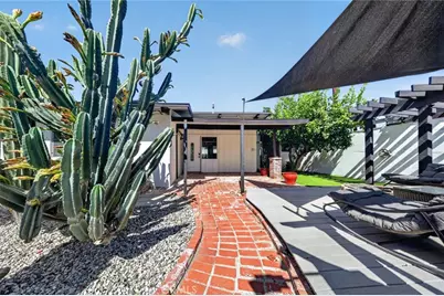 7959 Bothwell Road, Reseda, CA 91335 - Photo 57
