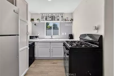 7959 Bothwell Road, Reseda, CA 91335 - Photo 23