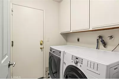 11934 Rexbon, Granada Hills, CA 91344 - Photo 33
