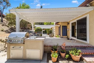 11934 Rexbon, Granada Hills, CA 91344 - Photo 41