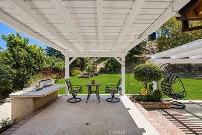 11934 Rexbon, Granada Hills, CA 91344 - Photo 35