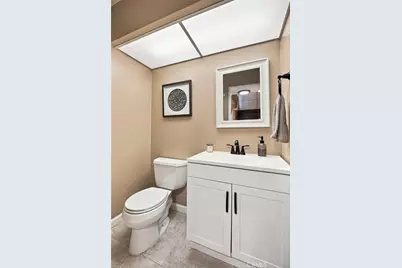 18360 Collins #L, Tarzana, CA 91356 - Photo 19